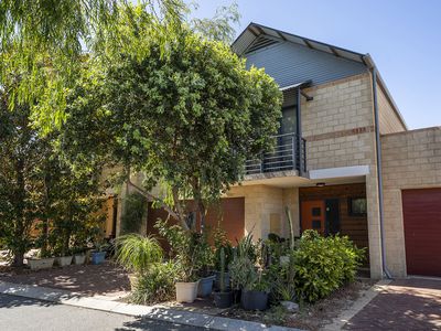 2 / 3 Sloan Street, Rockingham