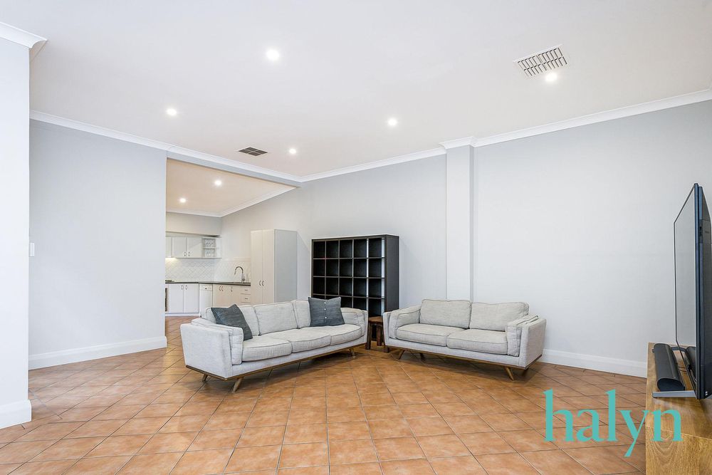 89 Scarborough Beach Road, Mount Hawthorn