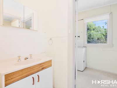 4 Railway Street, Balmoral