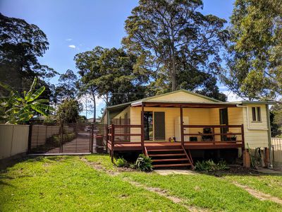 25 Mernie Street, Old Erowal Bay