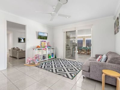 62 Red Gum Crescent, Wakerley