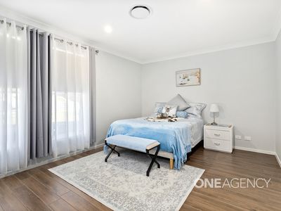 15 Araluen Terrace, Tullimbar