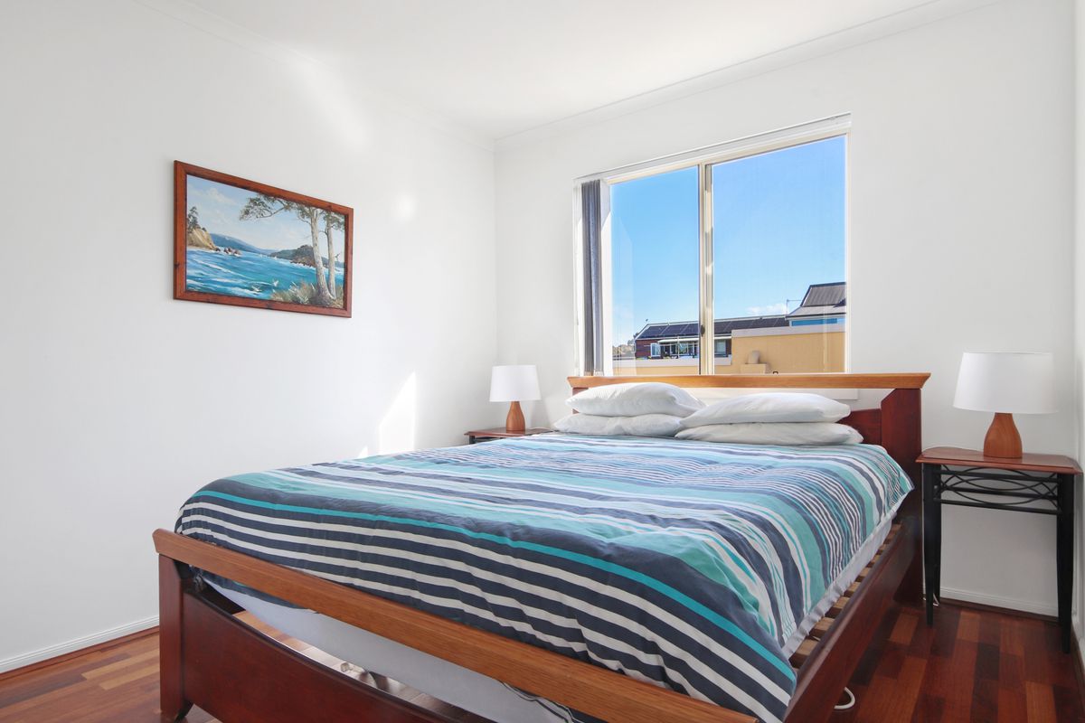 Unit 1  / 10-12 Marine Drive, Narooma