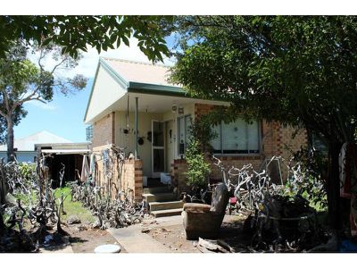 228 Imlay Street, Eden