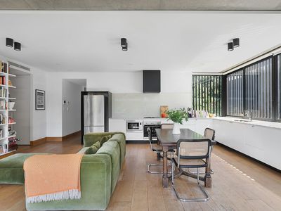 22 / 293 Alison Road, Coogee