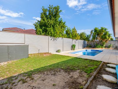 25 Seawind Drive, Rockingham