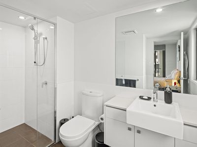 26 / 172 Railway Parade, West Leederville