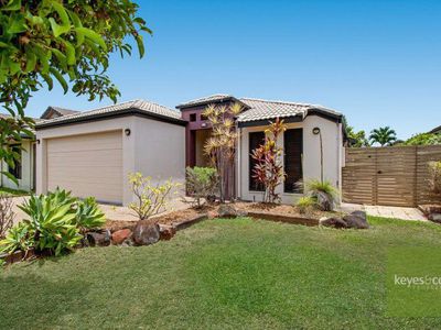 15 Waterlily Circuit, Douglas