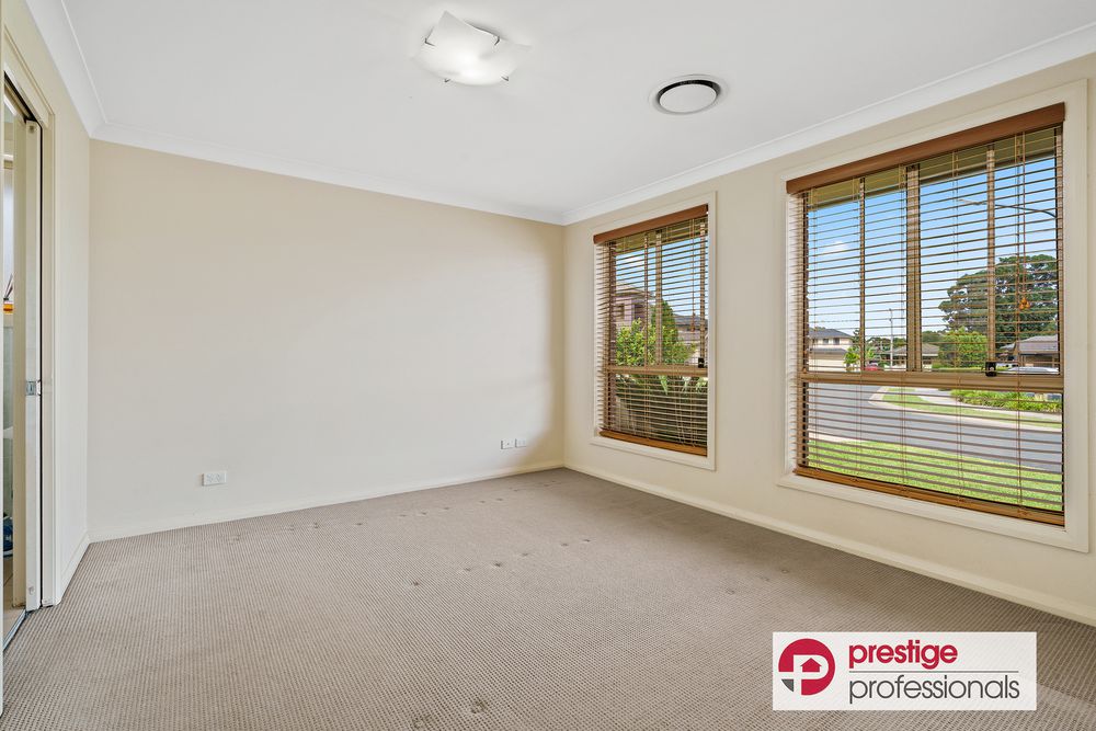 11 Mckinnon Close, Holsworthy