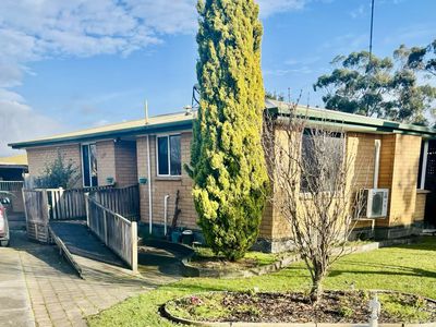 4 Hazelwood Parade, Ravenswood