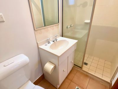 1 / 2-4 Ken Payne Place, Parkes