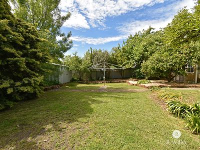 19 BUCKLAND GAP ROAD, Beechworth