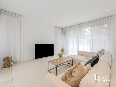 9 Cassowary Cres, Coodanup