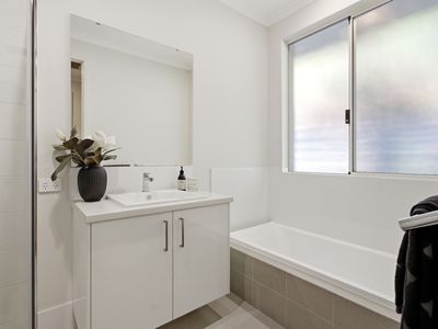 9B  Hornsby Street, Melville
