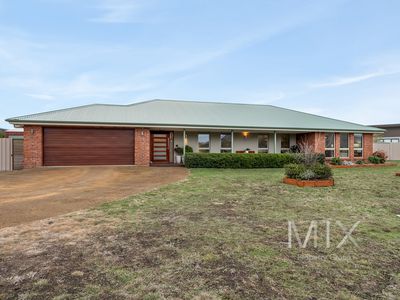 13 Rachel Crescent, Old Beach