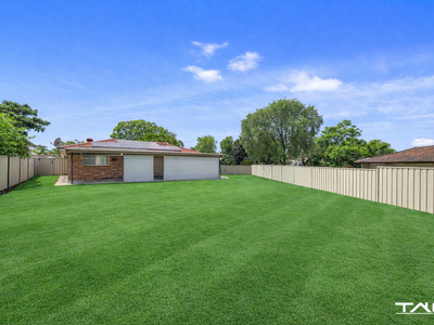 14 Fizell Place, Minchinbury