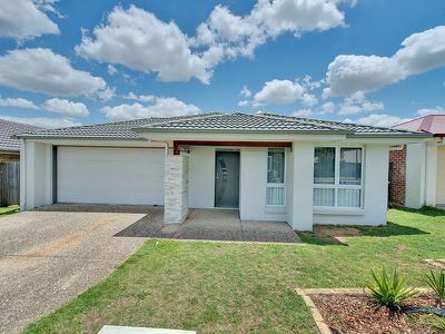 16 Pleasant Drive, Redbank Plains