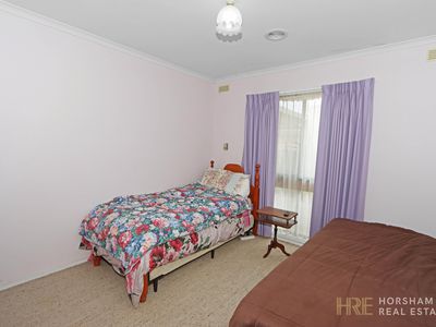 17 Schwarz Avenue, Horsham