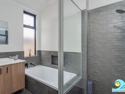 143 Myrlea Trail, Alkimos