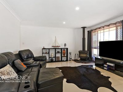 1 Merion Cl, Oxley