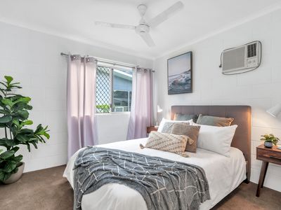 138 Dillon Street, Westcourt