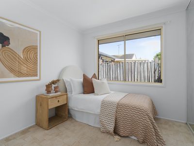 12 Glenrock Court, Wattle Grove