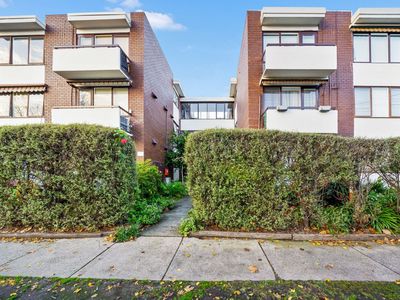 10 / 14 Mitford Street, St Kilda