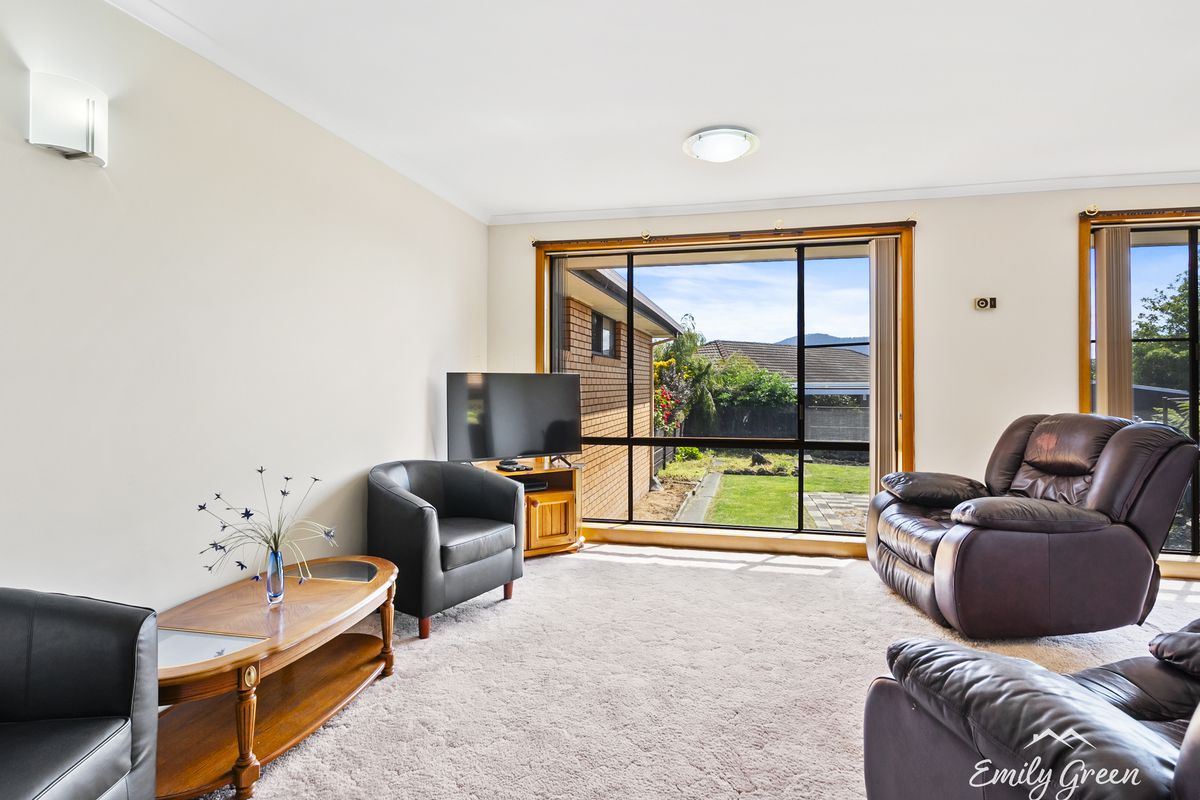 1 / 11 Walgett Place, Glenorchy