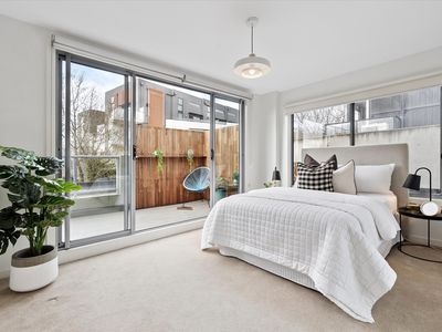 104 / 117 PIER STREET, Altona