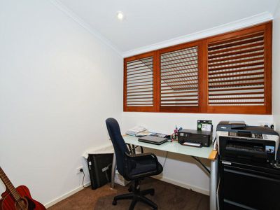 33 Newfield Street, Sunrise Beach