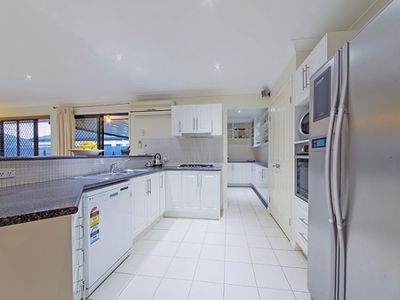 176 Hargreaves Road, Manly West