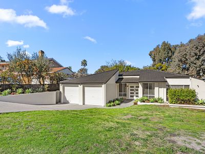 6 Norton Ridge, Winthrop