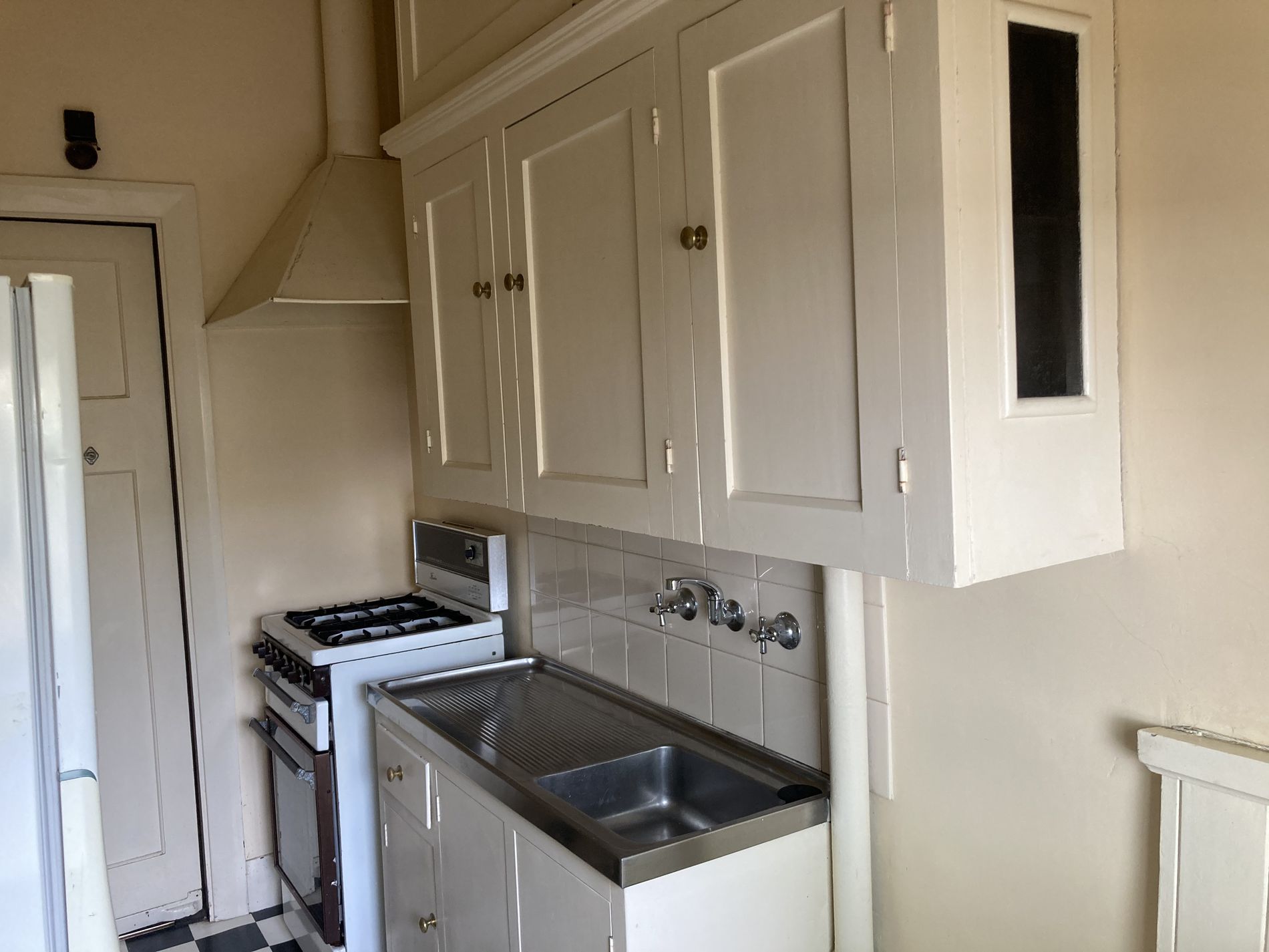 3/240 Ryrie Street, Geelong