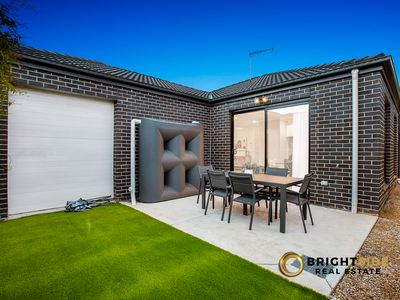 10 Cumberland Drive, Pakenham