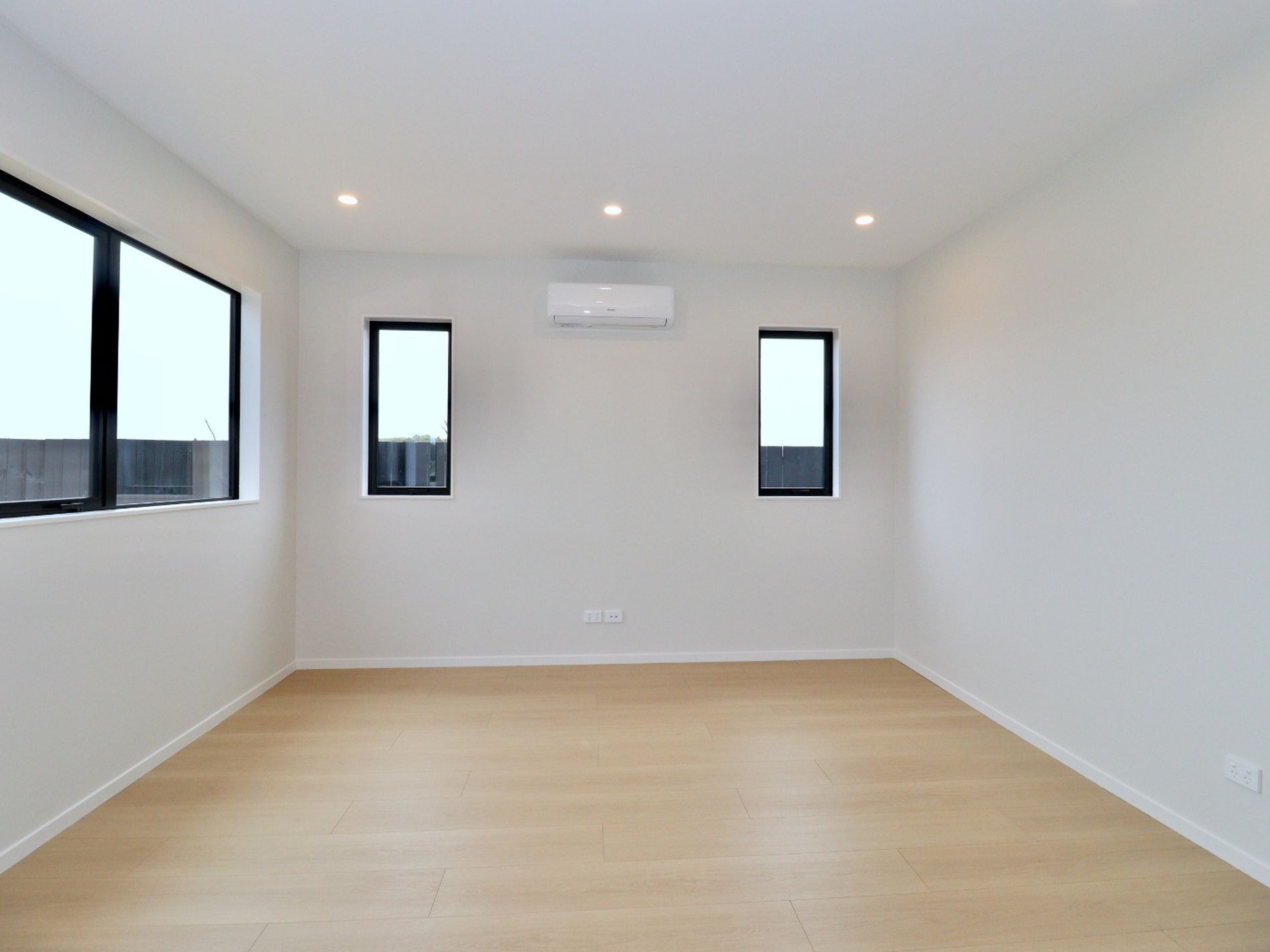 13 Ngakau Road, Drury