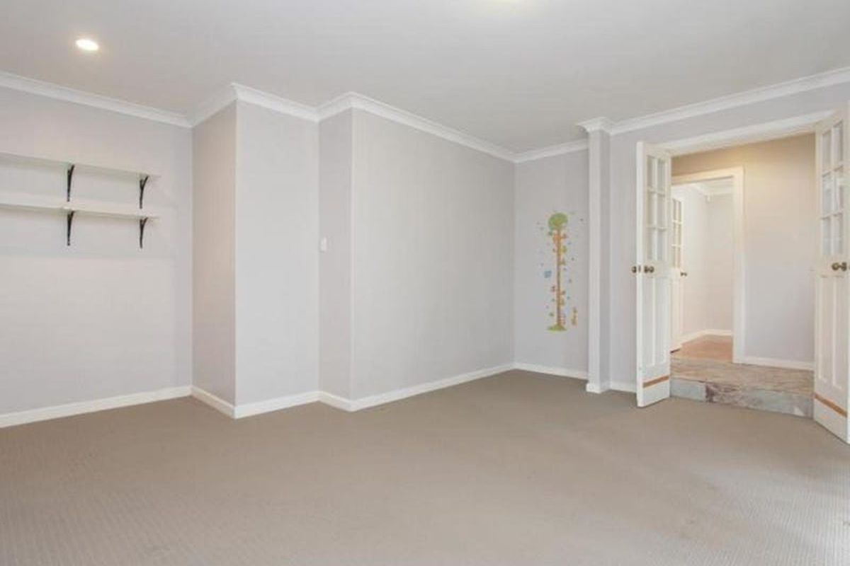 75 Lysander Drive, Heathridge