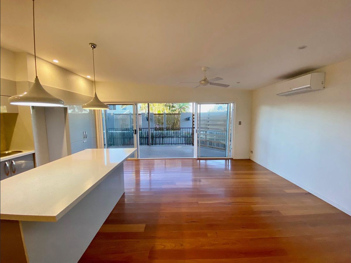 3 / 1A Surf Street, Emerald Beach