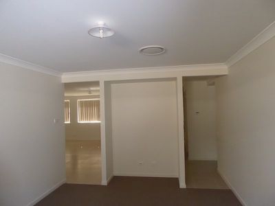 214 South Circuit, Oran Park