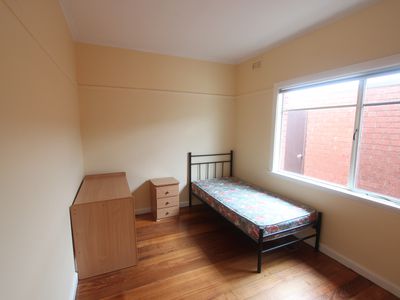 11 Beddoe Avenue, Clayton