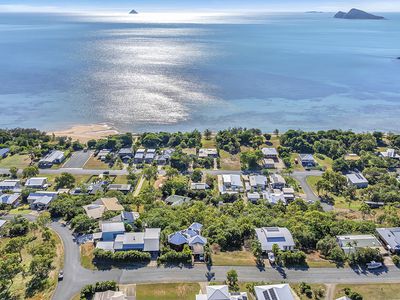 5 Blackcurrant Drive, Hideaway Bay