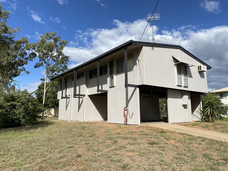 3 De Castella Drive, Moranbah