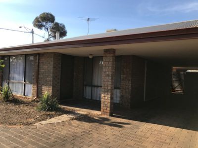 4 / 17 Belmont Avenue, Kalgoorlie