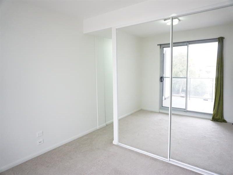 307 / 120 James Ruse Drive, Rosehill
