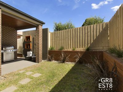 1A Azalea Court, Narre Warren