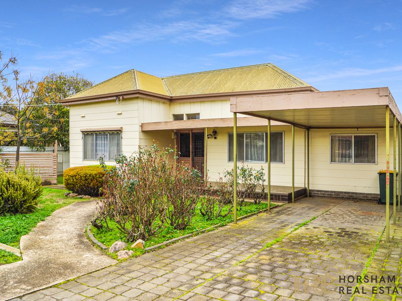 3 Searle Street, Horsham