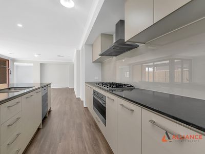 10 Notchwood Crescent, Donnybrook