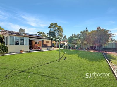 4 Halley Place, Dubbo
