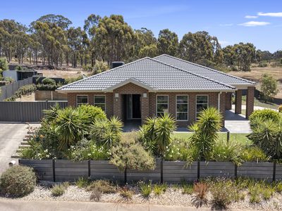 5 LIGHTWOOD AVENUE, Seymour