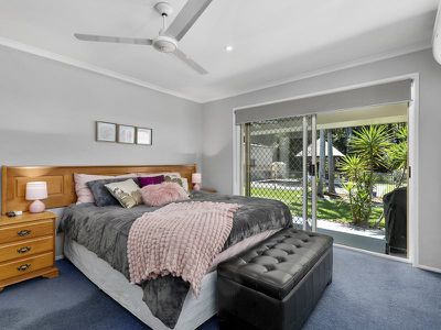 18 Harlow Crescent, Tewantin