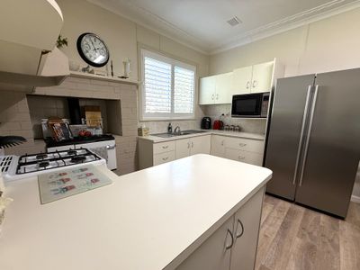 43 Cutler Avenue, Griffith